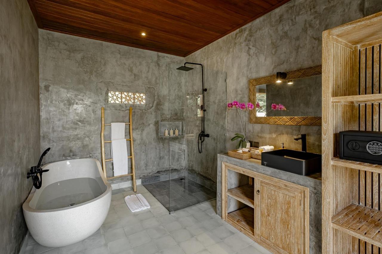 Suarga Loka Ubud Villa ภายนอก รูปภาพ
