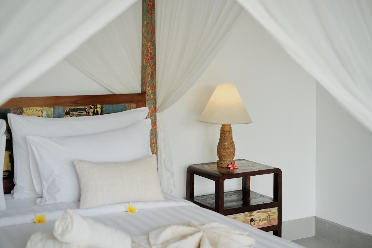 Suarga Loka Ubud Villa ภายนอก รูปภาพ
